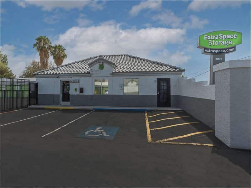 Storage Units in Las Vegas, NV at 3008 E Sunset Rd Extra Space Storage