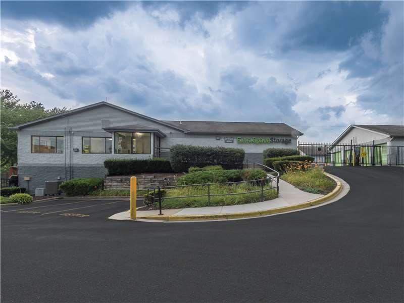 Storage Units in Germantown, MD at 13200 Wisteria Dr Extra Space Storage