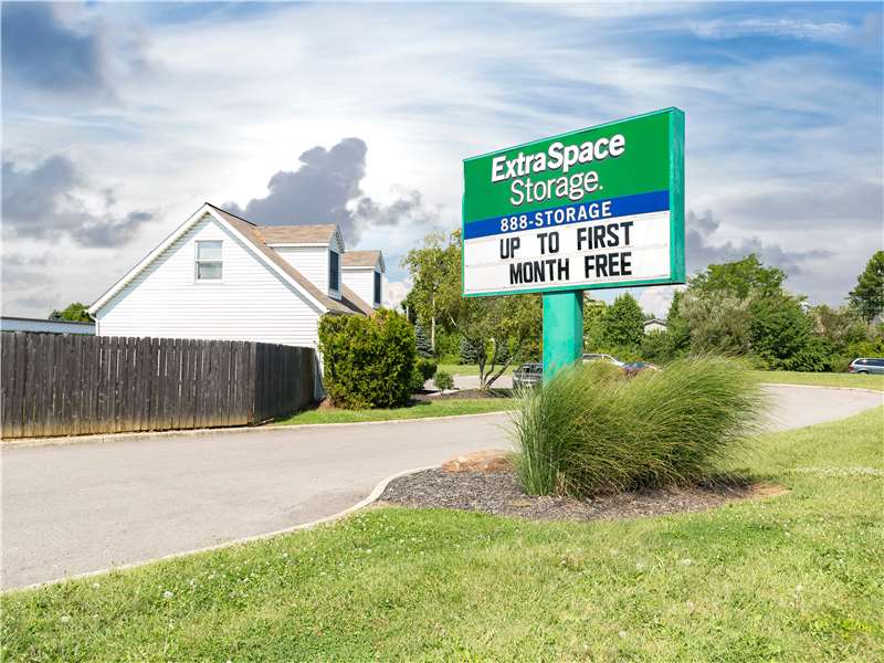 Storage Units in Hilliard, OH at 2929 Dublin Rd Extra Space Storage