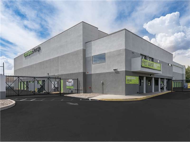 Storage Units in Albuquerque, NM at 3300 Calle Cuervo NW Extra Space