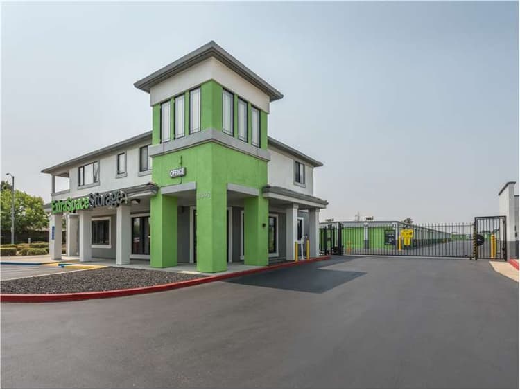 Storage Units in Elk Grove, CA at 8392 Power Inn Rd Extra Space Storage