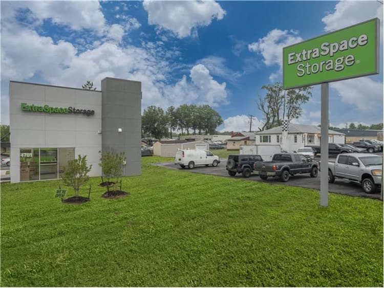 Storage Units in Fredericksburg, VA at 10976 Patriot Hwy Extra Space Storage