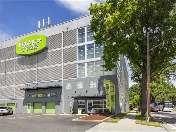 Storage Units in The Bronx, NY at 2875 Edson Ave Extra Space Storage