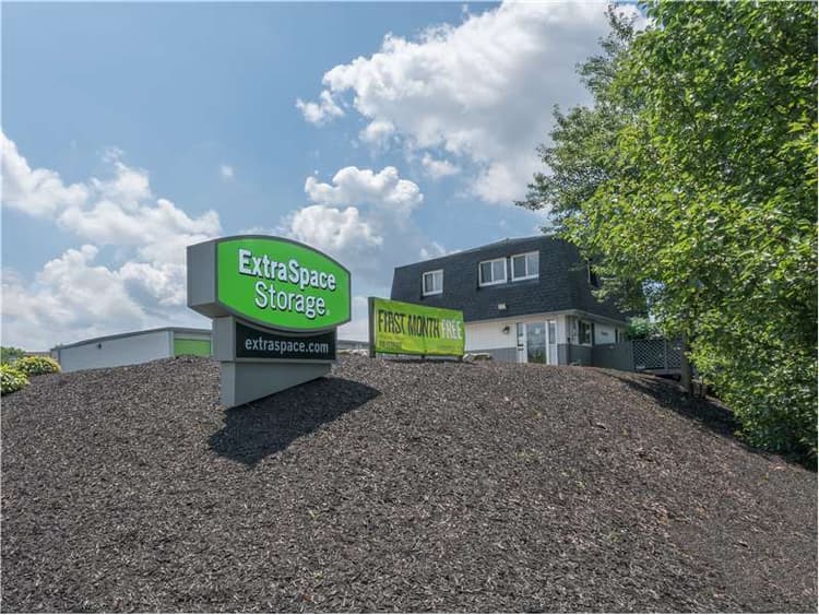 Storage Units in Pittsburgh, PA at 110 Kisow Dr Extra Space Storage