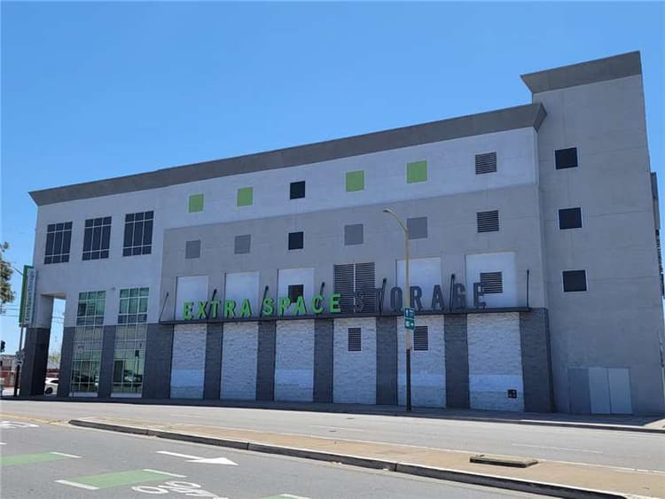 Storage Units in San Francisco, CA at 2501 Cesar Chavez St Extra Space Storage