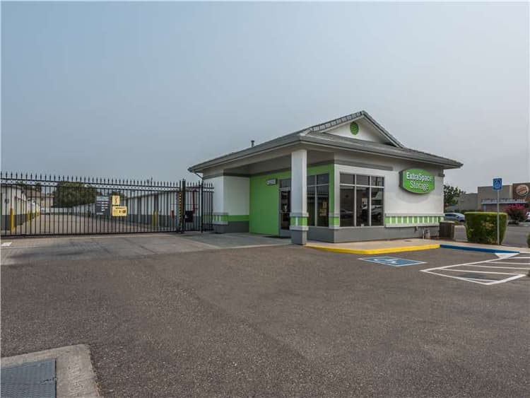 Storage Units in Modesto, CA at 2101 Sylvan Ave Extra Space Storage