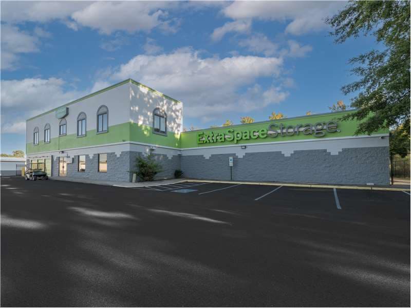 Storage Units in Richmond, VA at 8025 Midlothian Turnpike Extra Space