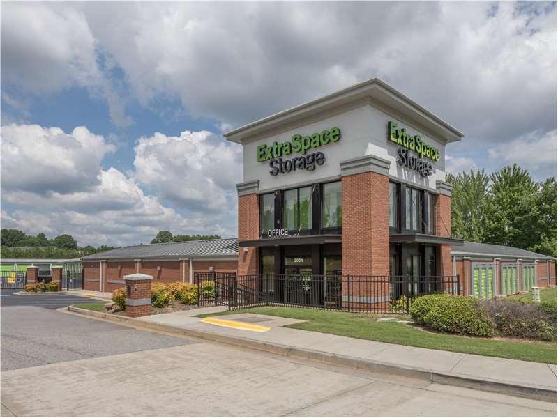 Storage Units in Duluth, GA at 2801 N Berkeley Lake Rd NW Extra Space