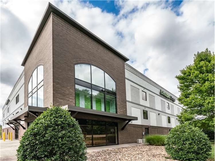 Storage Units in Knoxville, TN at 735 Ebenezer Rd Extra Space Storage