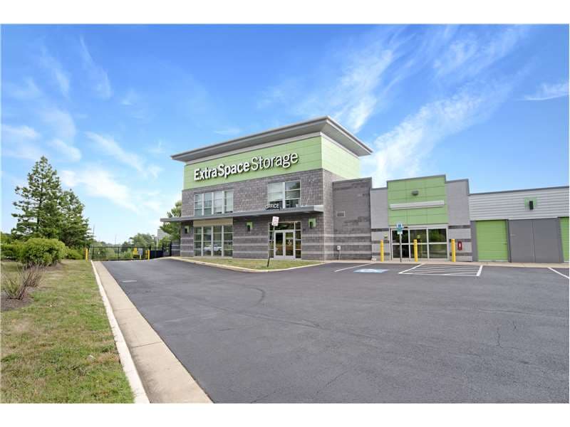 Storage Units in Bristow, VA at 11607 Nokesville Rd Extra Space Storage