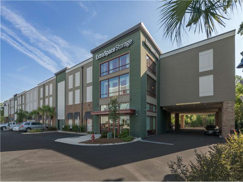 Storage Units in Mt Pleasant, SC at 1640 James Nelson Rd Extra Space