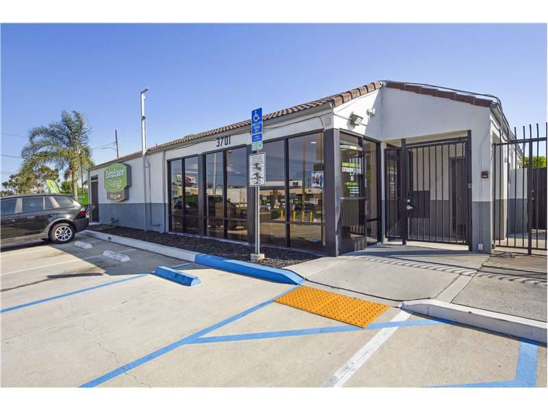 Storage Units in Redondo Beach, CA at 3701 Inglewood Ave Extra Space