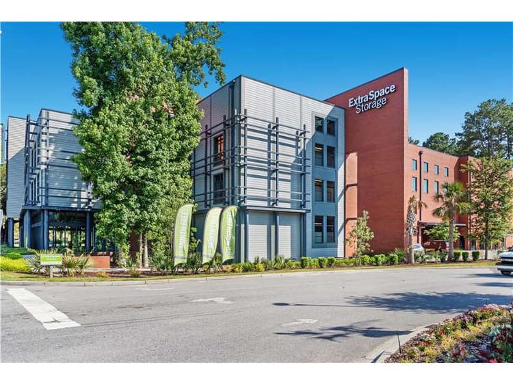 Storage Units in Charleston, SC at 1861 Ashley River Rd Extra Space