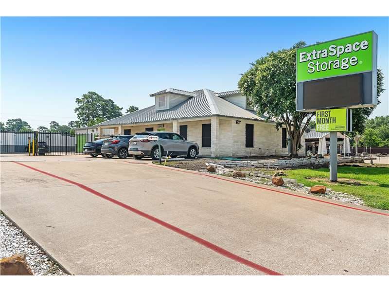 Storage Units in Cypress, TX at 12828 Telge Rd Extra Space Storage