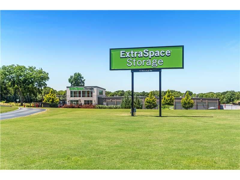 Storage Units in Boiling Springs, SC at 112 McCullugh Rd Extra Space Storage