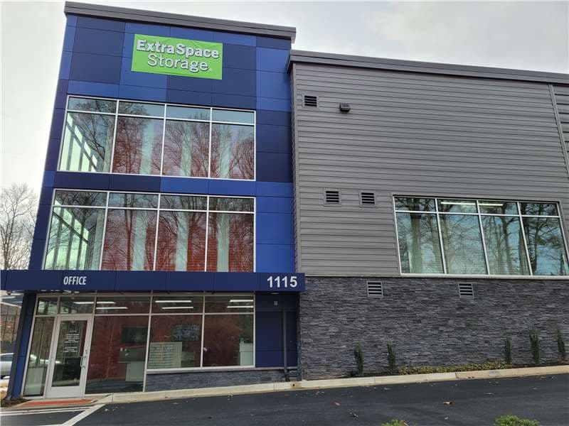 Storage Units in Sandy Springs, GA at 1115 Hope Rd Extra Space Storage