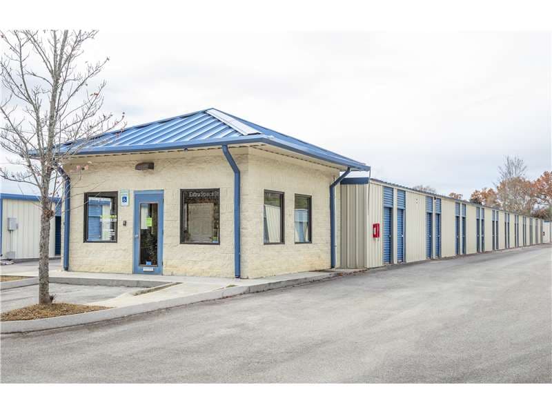 Storage Units in Knoxville, TN at 11825 Snyder Rd Extra Space Storage