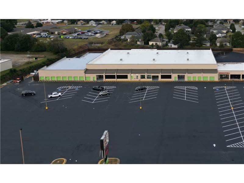 Storage Units in Warner Robins, GA at 827 N Houston Rd Extra Space