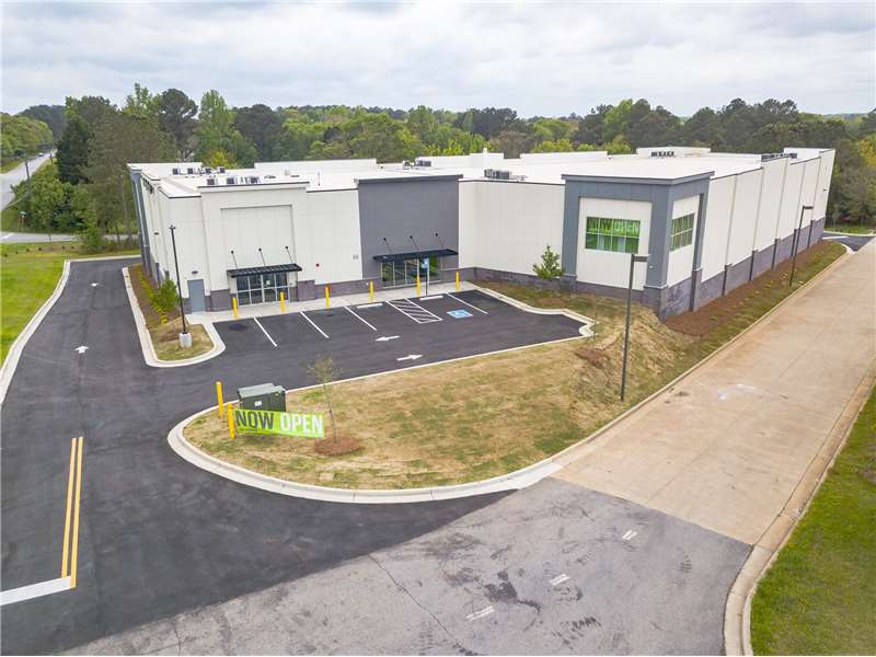 Storage Units in Fayetteville, GA at 25 Lester Rd Extra Space Storage