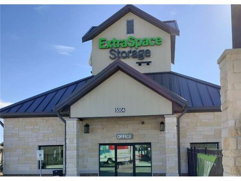 Storage Units in Killeen, TX at 5004 Thayer Dr Extra Space Storage