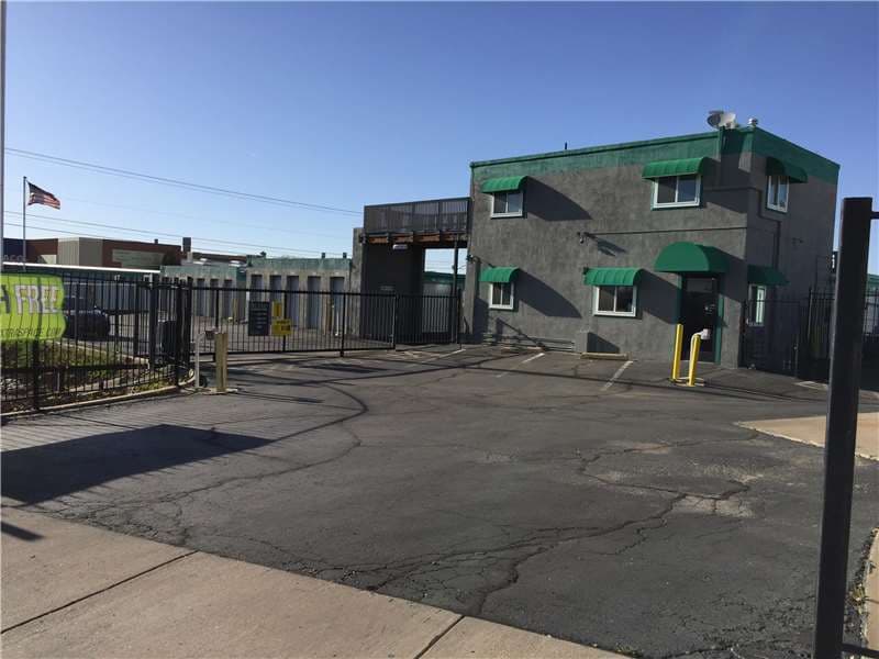 Storage Units in Albuquerque, NM at 4715 McLeod Rd NE Extra Space Storage