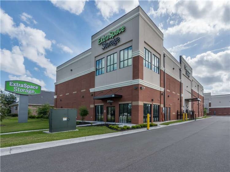 Storage Units in Fleming Island, FL at 4653 US17 Extra Space Storage