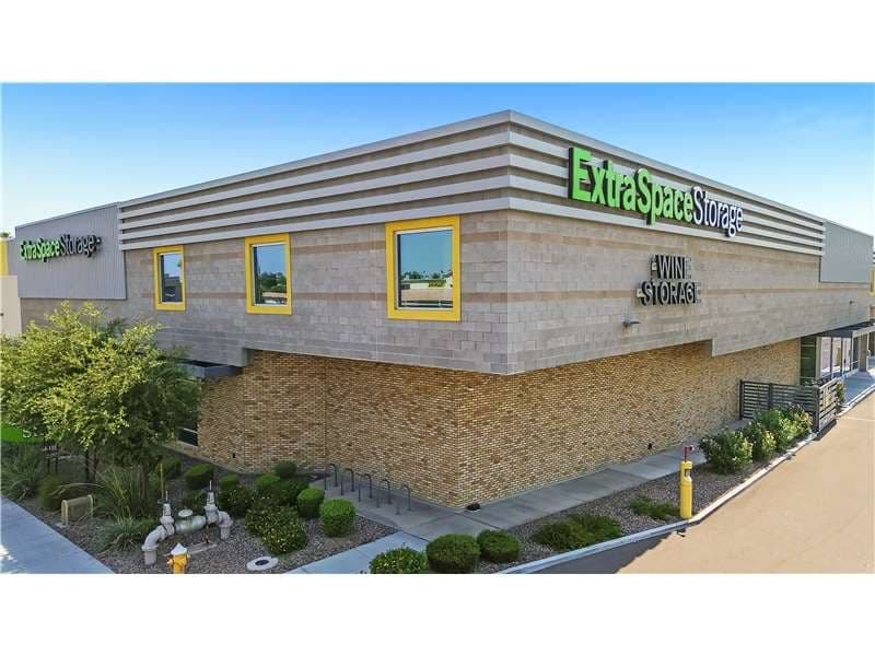 Storage Units in Phoenix, AZ at 6316 N 7th St Extra Space Storage