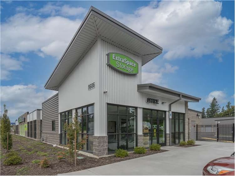 Storage Units in Vancouver, WA at 9606 NE 76th St Extra Space Storage
