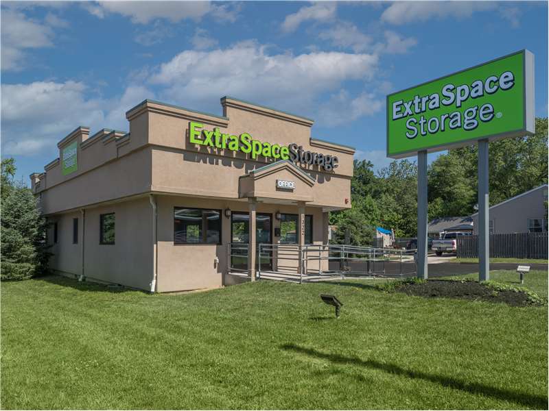 Storage Units in Lindenwold, NJ at 1322 Laurel Rd Extra Space Storage