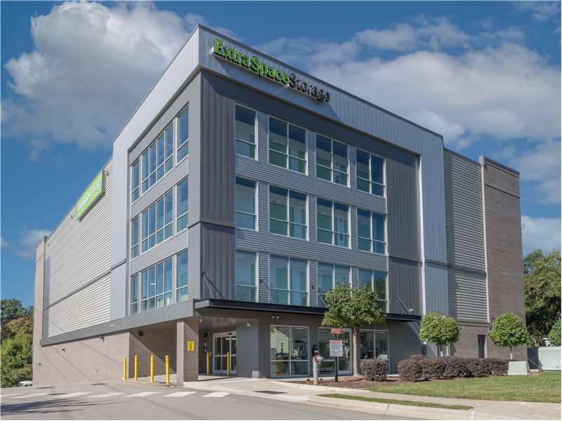 Storage Units in Raleigh, NC at 1515 Sunrise Ave Extra Space Storage