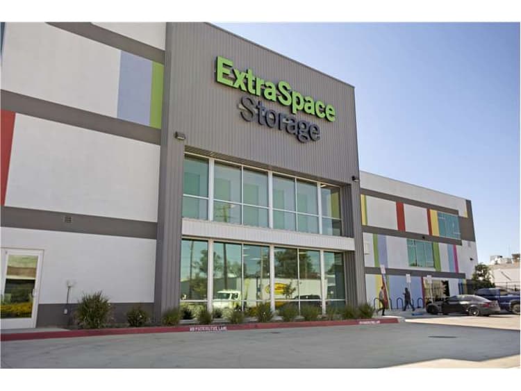 Storage Units in Van Nuys, CA at 7855 Haskell Ave Extra Space Storage