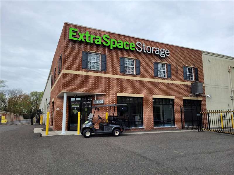 Storage Units in Bordentown, NJ at 800 Route 206 Extra Space Storage