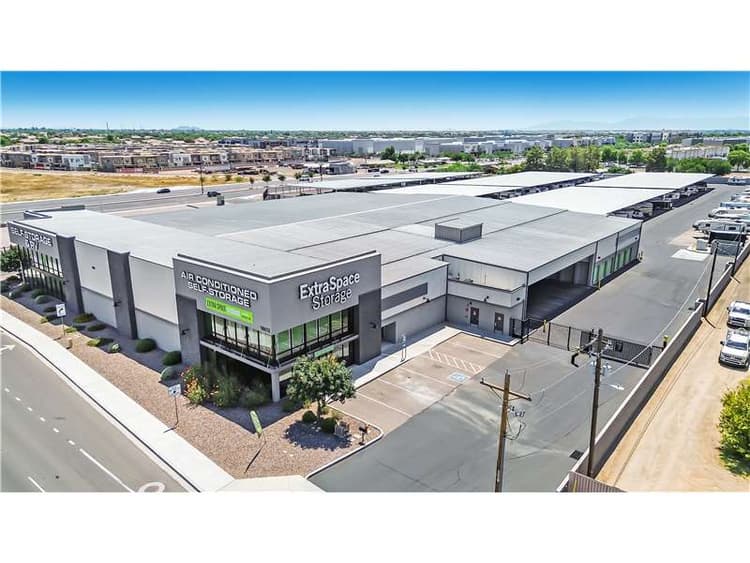 Storage Units in Gilbert, AZ at 18612 S Lindsay Rd Extra Space Storage