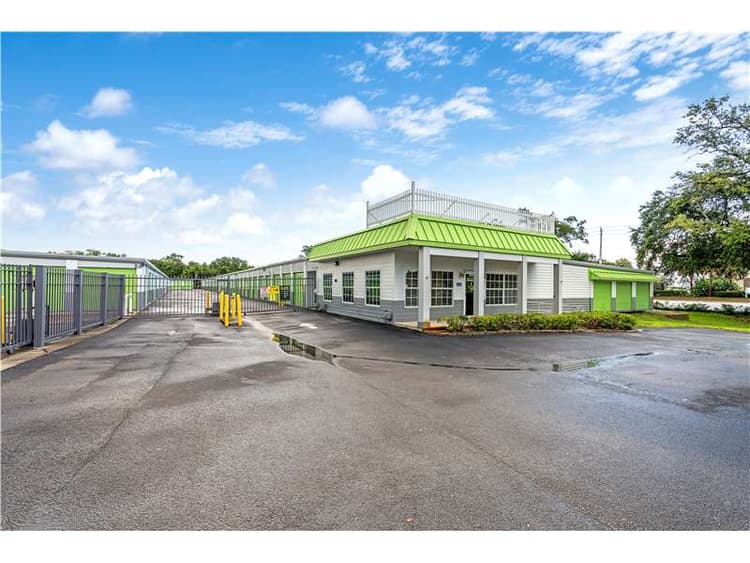 Storage Units in Vero Beach, FL at 5355 US Highway 1 Extra Space Storage