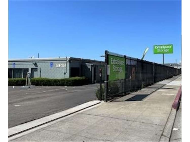 Storage Units in Oakland, CA at 2615 E 12th St Extra Space Storage