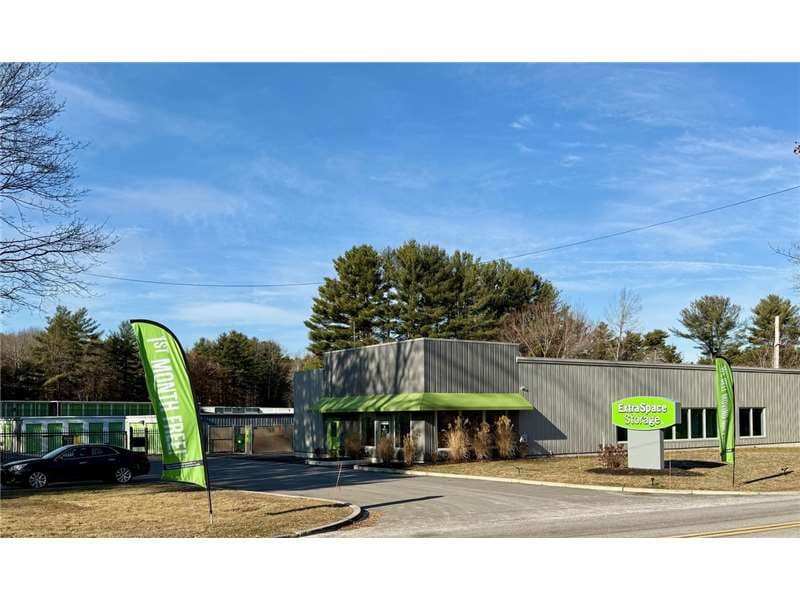 Storage Units in Pembroke, MA at 330 Old Oak St Extra Space Storage