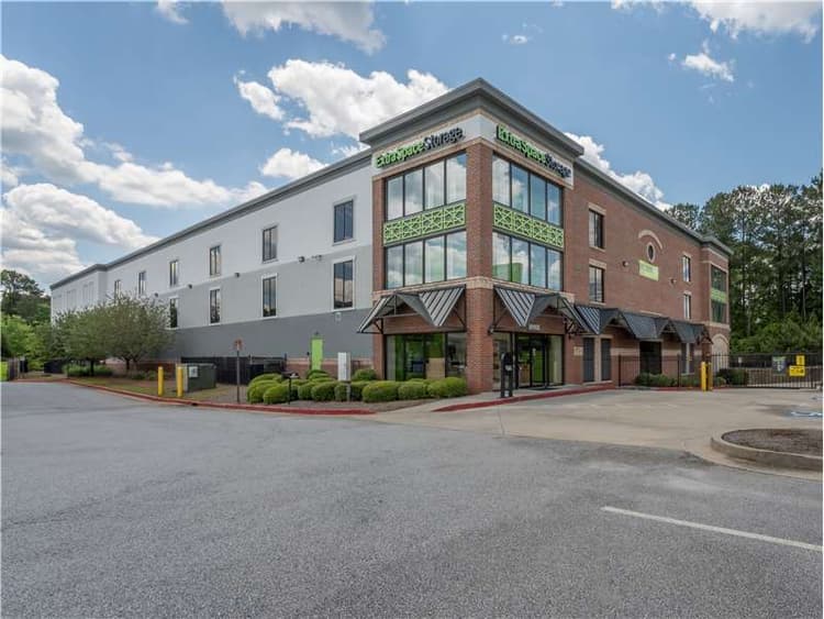 Storage Units in Powder Springs, GA at 5097 Dallas Hwy Extra Space