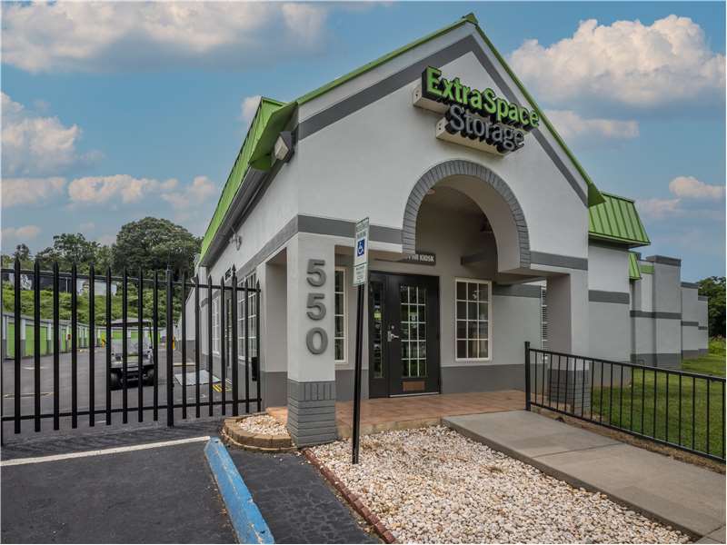 Storage Units in WinstonSalem, NC at 550 Peters Creek Pkwy Extra