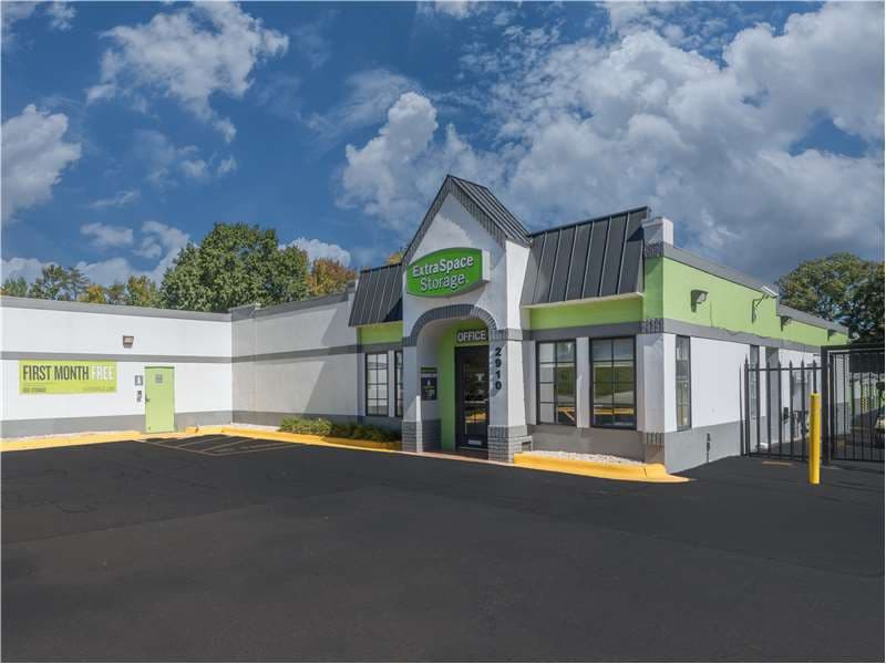 Storage Units in Greensboro, NC at 2910 Lawndale Dr Extra Space Storage