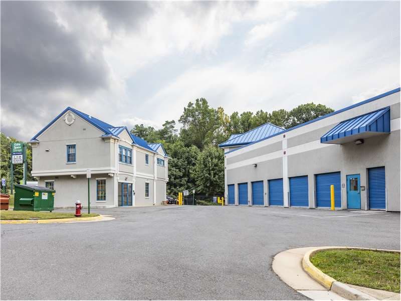 Storage Units in Lorton, VA at 8021 Mims St Extra Space Storage