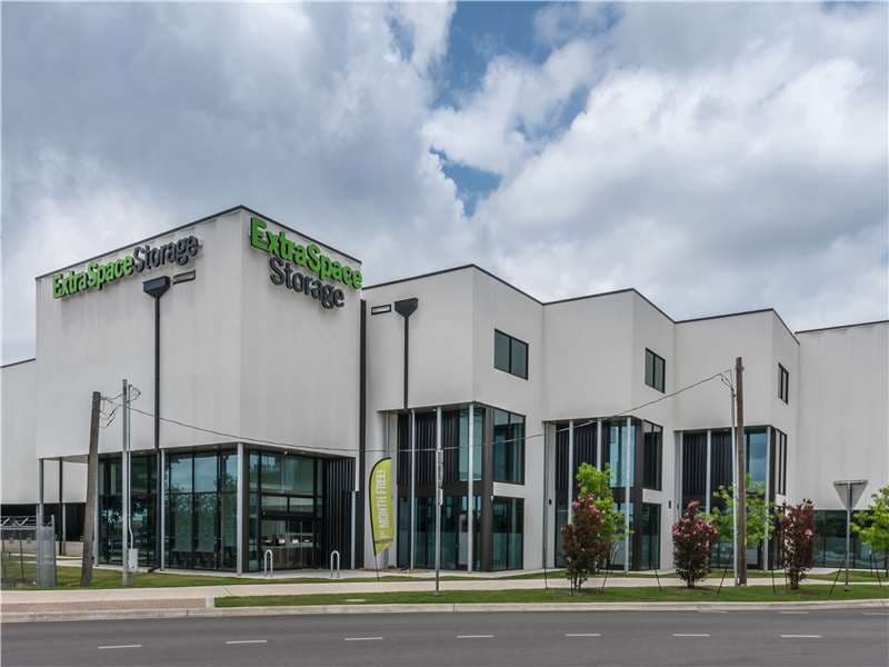 Storage Units in Austin, TX at 1000 E 50th St Extra Space Storage