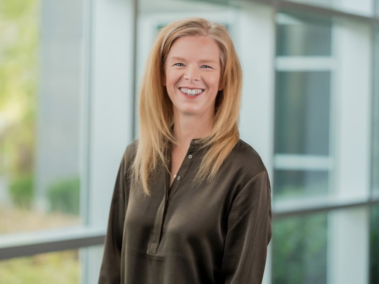 0094-00 insideEXR Dayna Hathaway