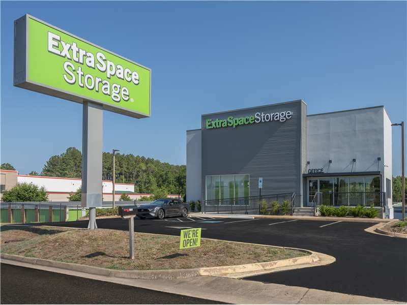 Extra Space Storage facility on 2403 Plank Rd - Fredericksburg, VA