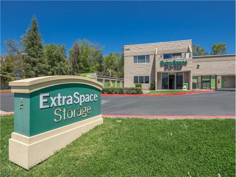 Extra Space Storage facility on 3101 Grande Vista Dr - Newbury Park, CA