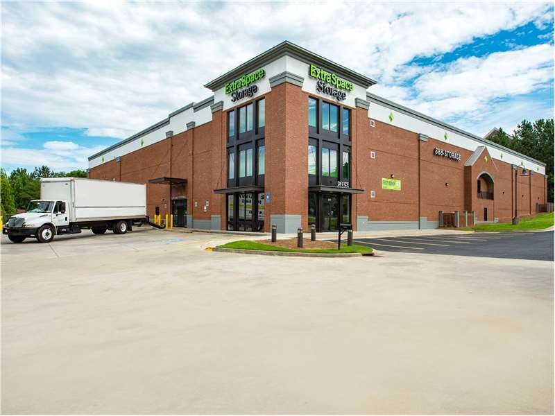 Extra Space Storage facility on 1790 Peachtree Industrial Blvd - Duluth, GA
