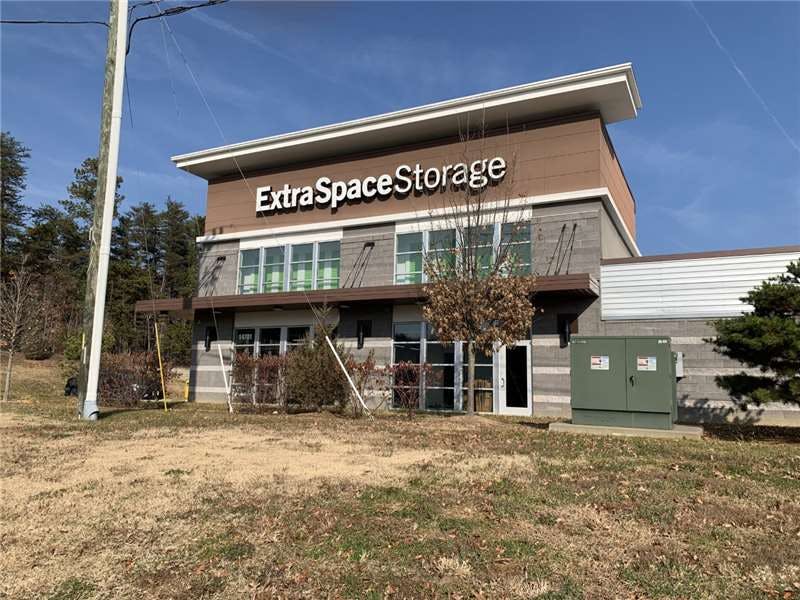 Extra Space Storage facility on 14701 Potomac Mills Rd - Woodbridge, VA