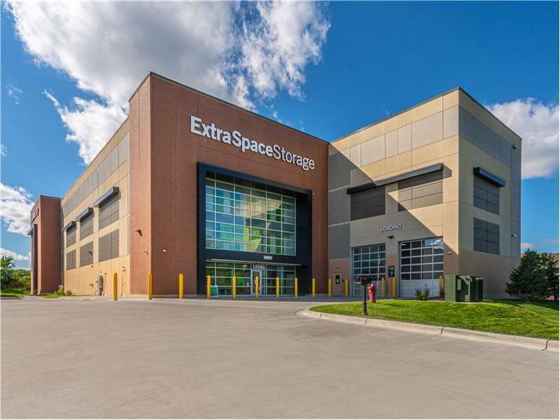 Extra Space Storage facility on 12986 63rd Ave N - Maple Grove, MN