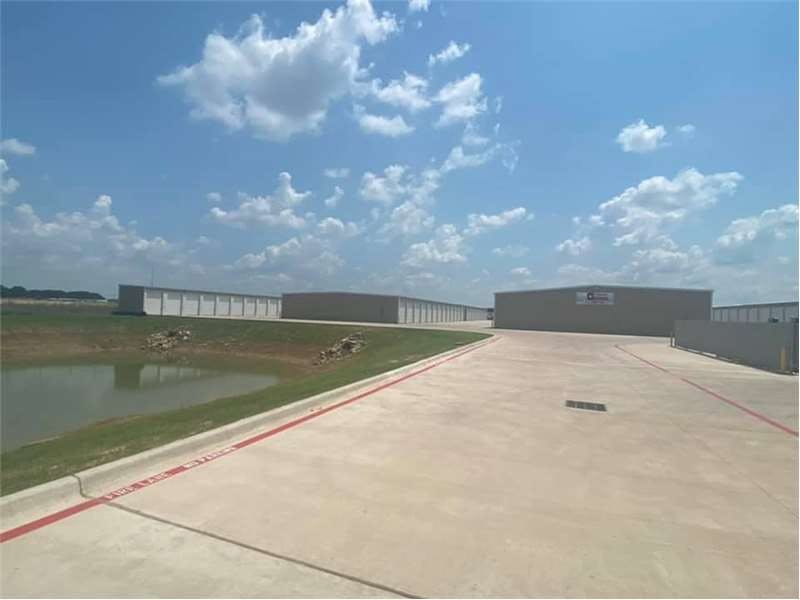 Extra Space Storage facility on 25401 Stockdick School Rd - Katy, TX