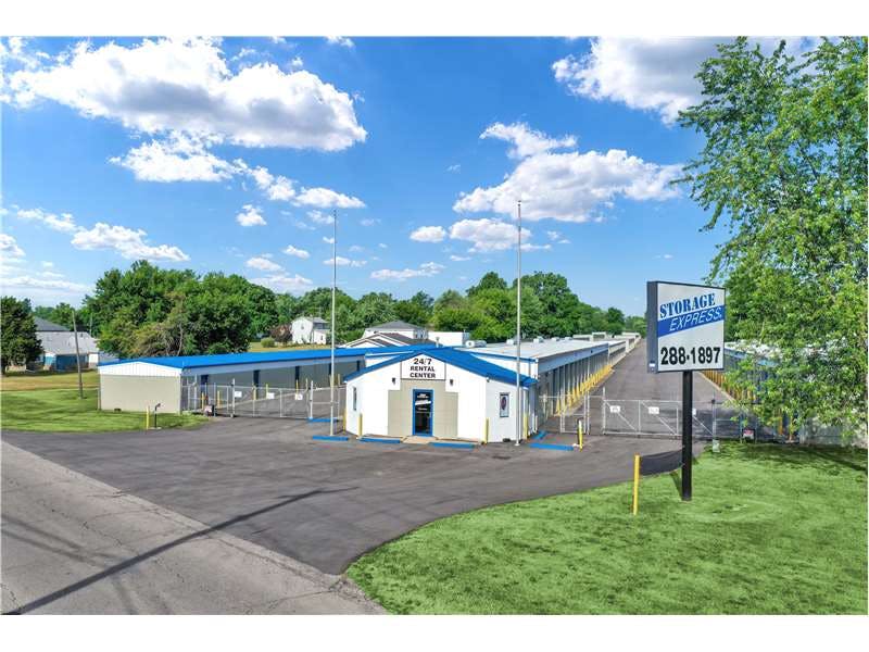 Extra Space Storage facility on 2601 N Granville Ave - Muncie, IN