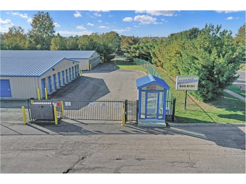 Extra Space Storage facility on 5621 Chatterton Rd - Columbus, OH